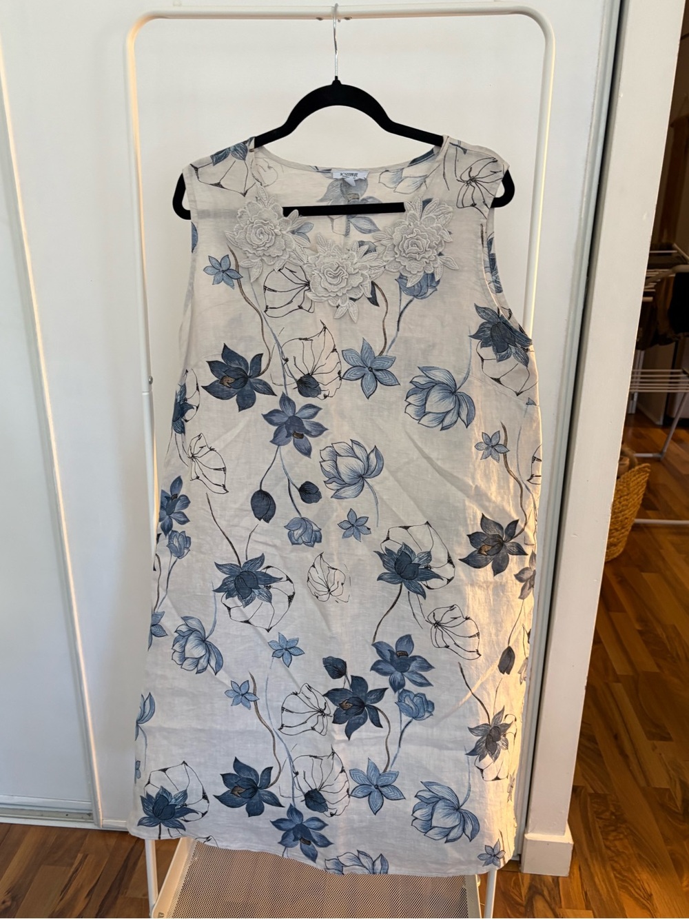 Rosemarine | Sleeveless Floral Linen Blend Dress in Blue and White